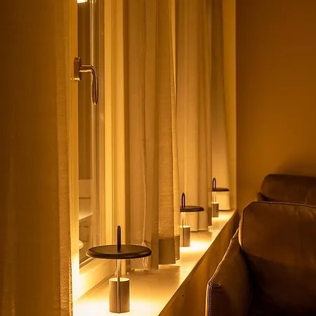 Der Charlottenhof * アーレンスホープ